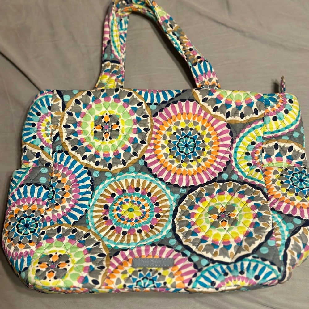 Vera Bradley Glenna Tote/Sunny Medallion Multicolor Mandala Tote